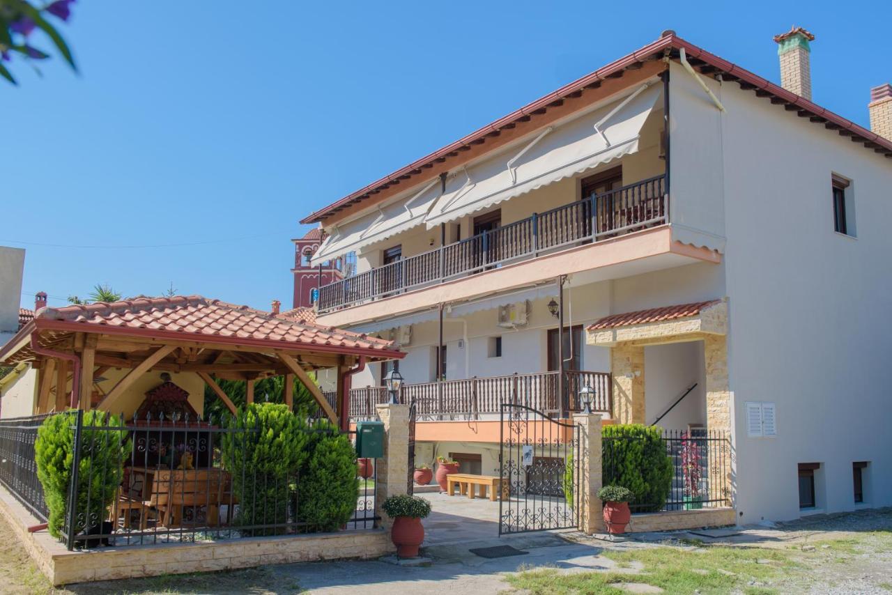 לריסוס Villa Ourania מראה חיצוני תמונה