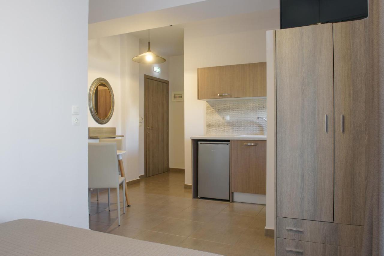 לריסוס Villa Ourania מראה חיצוני תמונה