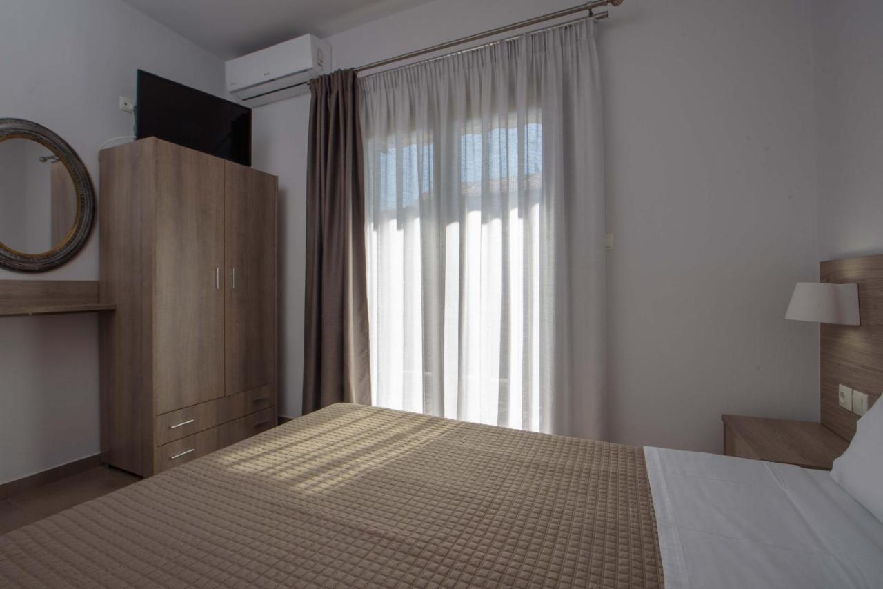 לריסוס Villa Ourania מראה חיצוני תמונה