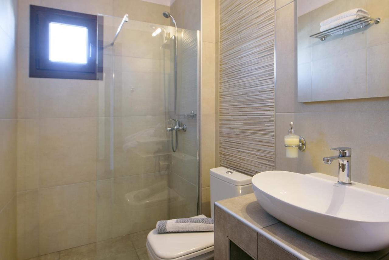 לריסוס Villa Ourania מראה חיצוני תמונה